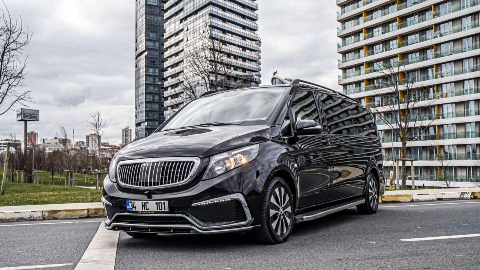 Private transfer service from Istanbul Airport to the city